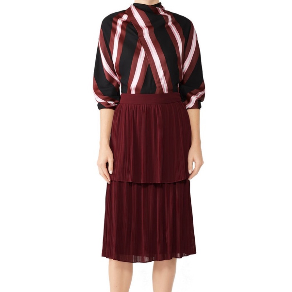 Fame and partners Roman skirt burgundy H17